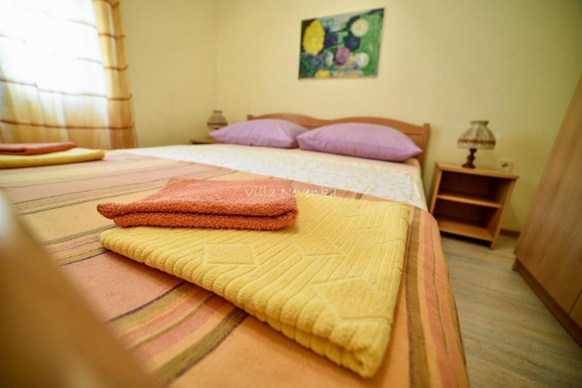 Apartments Villa Nevenka 로고즈니차 외부 사진