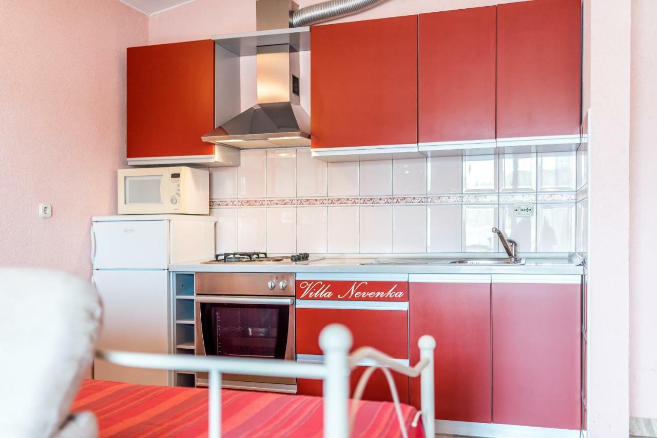 Apartments Villa Nevenka 로고즈니차 외부 사진